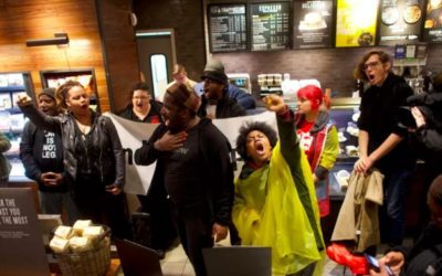 新闻｜迫于形势，全美八千家星巴克将关门