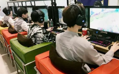 娱乐 | 波士顿最大的乐趣是什么？当然是网吧开黑五连坐啊！