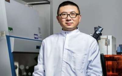 MIT华人教授团队发明出邮票大小超声波贴片，成医学成像领域新里程碑！