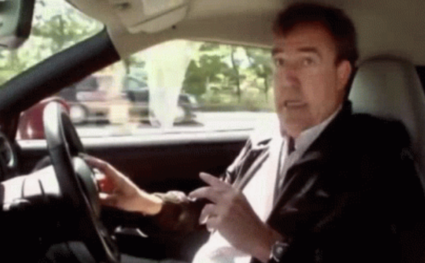 麻州司机试图开车过海，因为GPS说他做的对