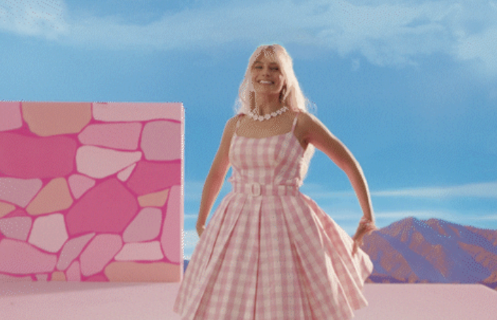 《芭比》黑马逆袭！99%的人刷10遍芭比也会错过的细节，你发现了吗？