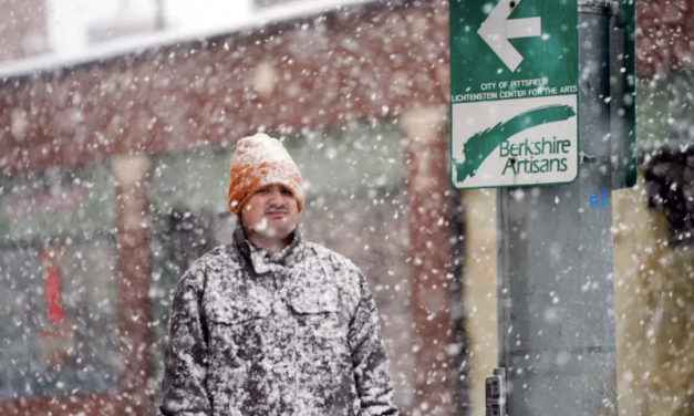 明天要下雪？！暴风雪春天突袭马萨诸塞州及纽约，春天到了但还没完全到…
