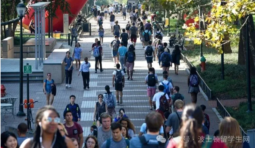 22岁中国留学生赴美读研，全额奖学金到手，却在机场被遣返！