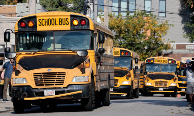 不上校车就取消服务？波士顿这项新政，惊动上千家庭！