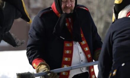 波士顿250周年庆典继续：Roxbury将上演大炮游行与灯光秀