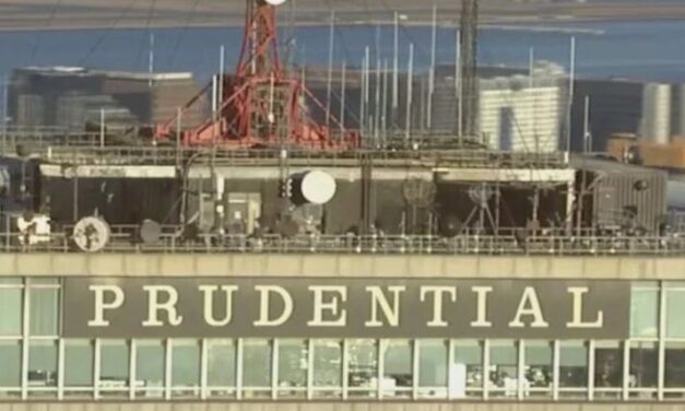 开业不到三年就关门？Prudential Tower 顶层餐厅宣布关闭