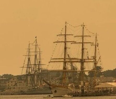 今天Boston天空怎么变黄了？原来是加拿大800多处山火惹的祸